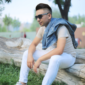 黄色年成人电影
